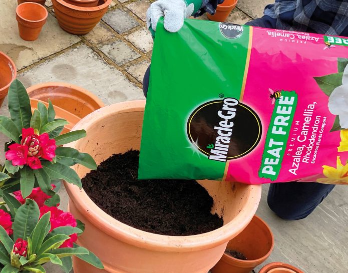 First in Dorset: John Bright Fencing going Peat Free