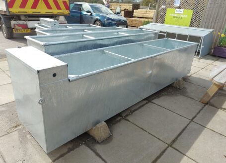 10' x 2' x 2' Trough