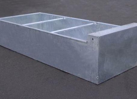 Large Capacity Water Trough