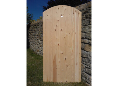 Tanalised priory gate