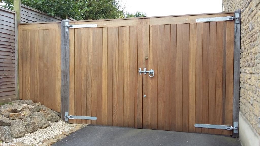 Border Door - Flat Top