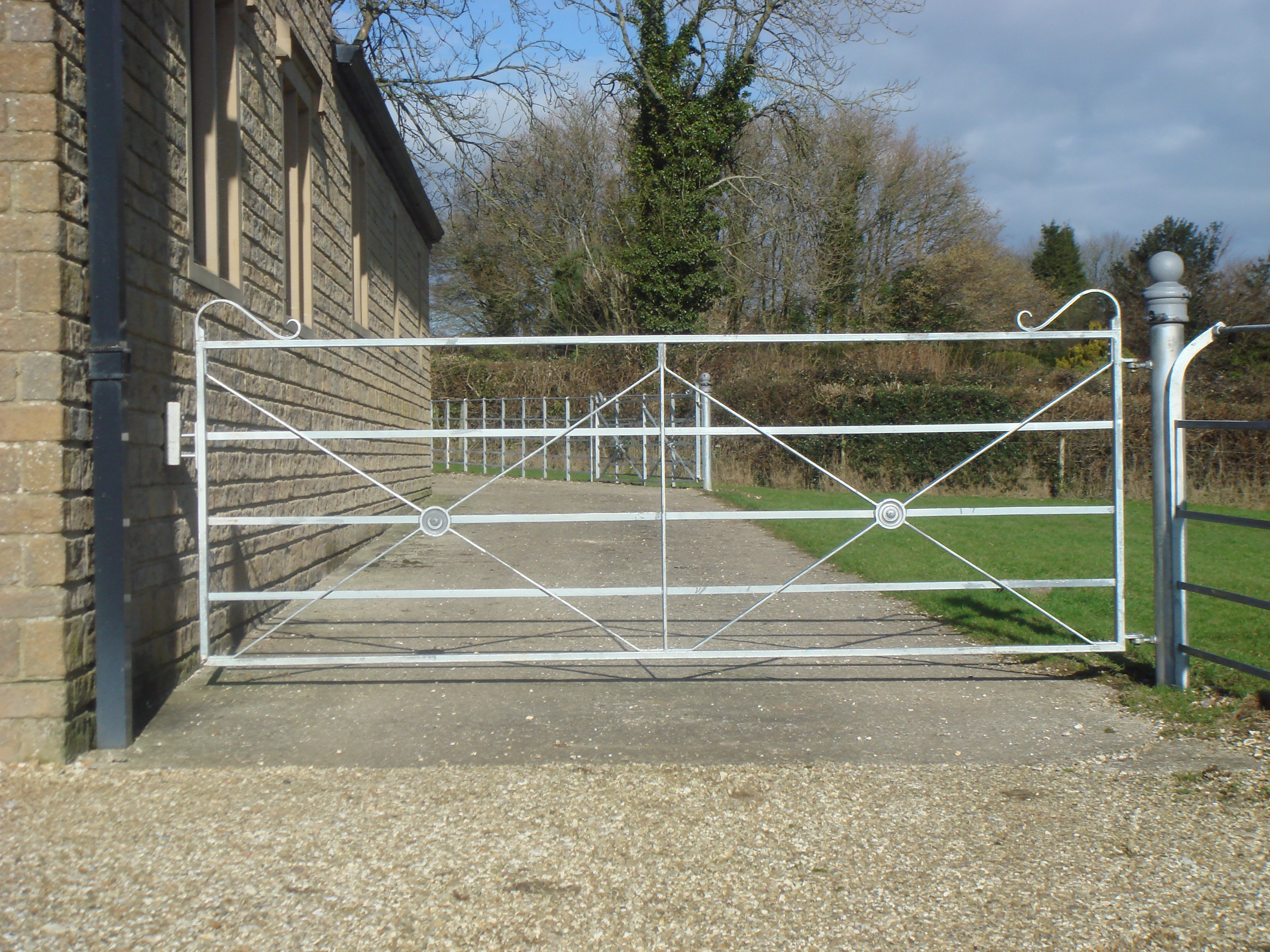 Parkland Gates
