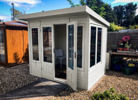 stretton pent summerhouse