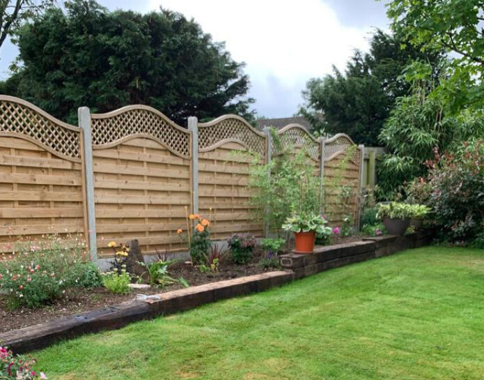 Should I Repair or Replace My Fence?