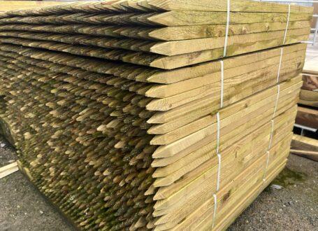 Tanalised Fencing Stakes & Pegs in a pile