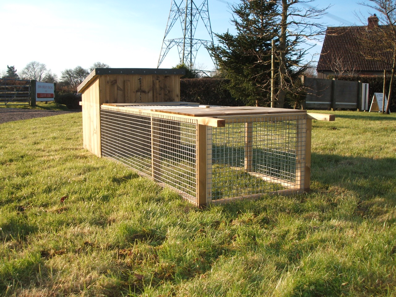 Poultry Houses & Runs